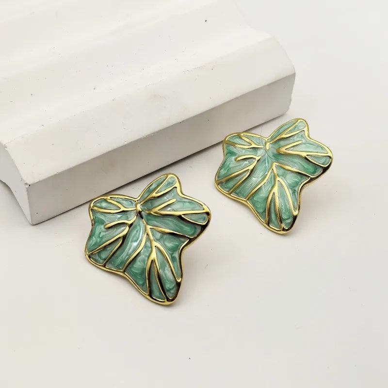 1 Pair Cute Retro Beach Leaves 304 Stainless Steel 18K Gold Plated Butterfly Backs Ear Studs