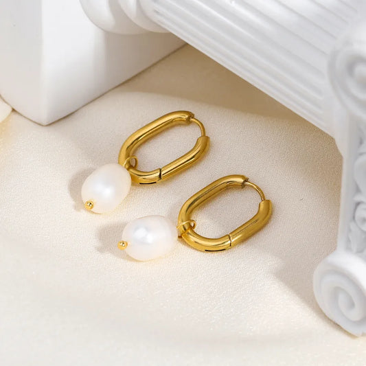 1 Pair Elegant U Shape 201 Stainless Steel Freshwater Pearl 18K Gold Plated Drop Earrings