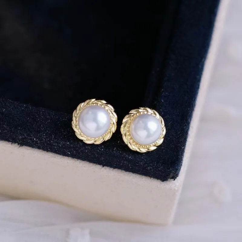 1 Pair Freshwater pearl earrings Pearl Ear Studs