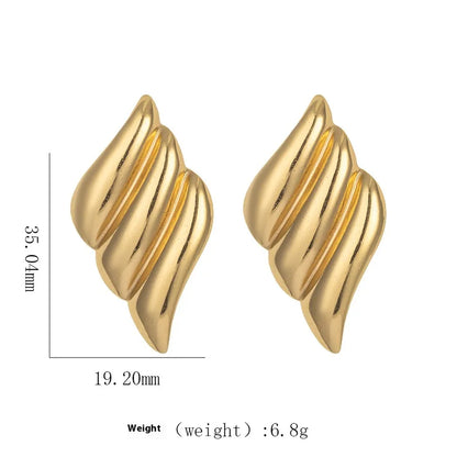 1 Pair Elegant Modern Style Geometric Plating Titanium Steel Ear Studs