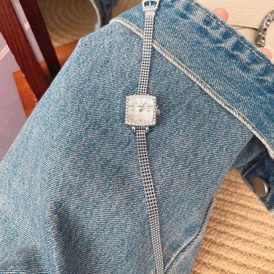 Quartz Ladies Watch  Mesh Band Vintage Small Square Elegant Diamond Embedded Wristwatch Fashionable Stainless Steel Band