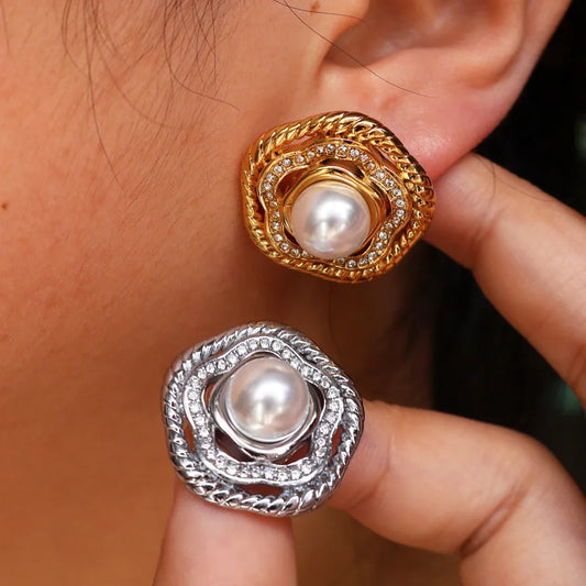 1 Pair Glam Cute Vintage Style Solid Color Polishing 304 Stainless Steel 18K Gold Plated Butterfly Backs Ear Studs