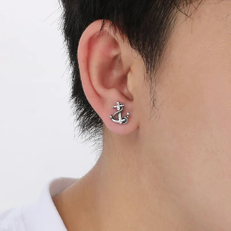 1 Pair Simple Style Anchor 304 Stainless Steel 18K Gold Plated Ear Studs