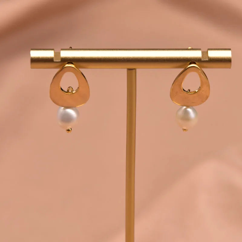 1 Pair Freshwater Pearl Zircon Freshwater pearl earrings Round Drop Earrings