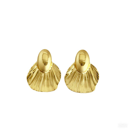 1 Pair Elegant Lady Vacation Solid Color Polishing Plating 304 Stainless Steel 18K Gold Plated  Backs Ear Studs