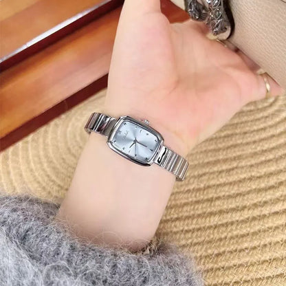 Minimalist Retro Roman Dial Quartz Steel Strap Watch Elegance Simplicity Fashionable Women's Square Face Mineral Glass Lens