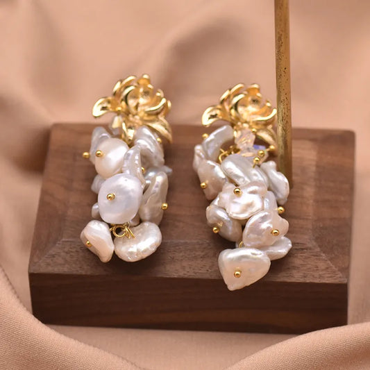1 Pair Simple Style Classic Style Flower Plating Inlay Copper Freshwater Pearl Drop Earrings