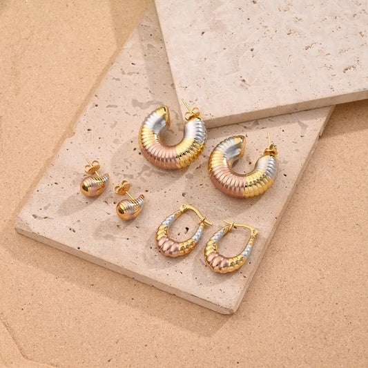 1 Pair/Package Casual Simple Style C Shape U Shape Stripe Handmade Polishing Mixed Metal 304 Stainless Steel Earrings
