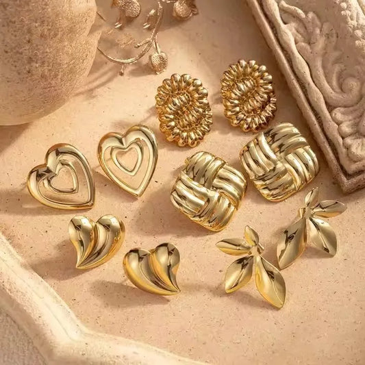 1 Pair Casual Sweet Simple Style Quadrilateral Stripe Heart Shape Hollow Out 304 Stainless Steel Imitation Gold  Ear Studs