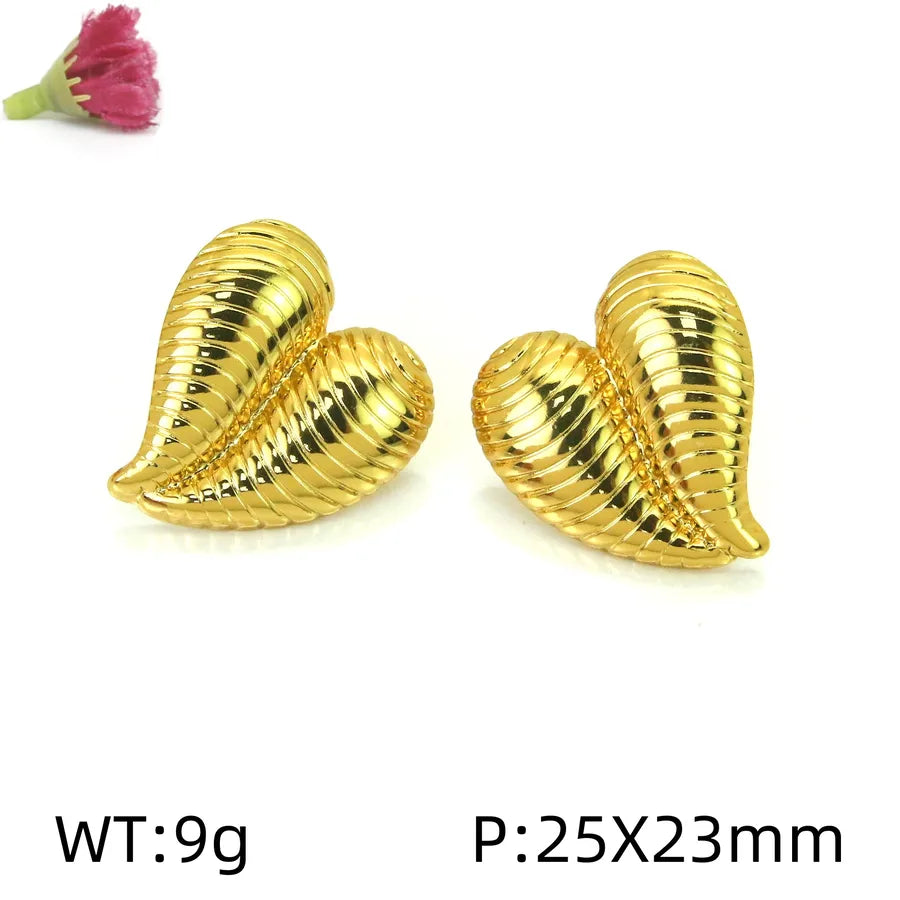 1 Pair Elegant Lady Vacation Heart Shape Solid Color Polishing Plating Three-dimensional 304 Stainless Steel 18K Gold Plated  Backs Ear Studs