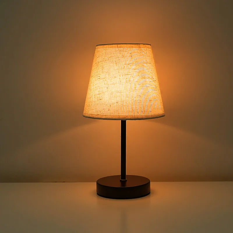 Nordic Style Solid Wood Fabric Decorative Table Lamp Bedroom Bedside Lamp Simple Remote Control Night Light Energy Saving Led
