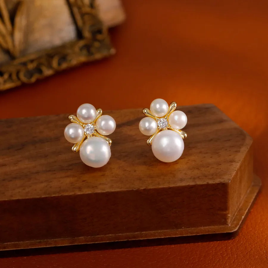 1 Pair Elegant Vintage Style Commute Round Inlay Copper Freshwater Pearl Zircon 14K Gold Plated Ear Studs