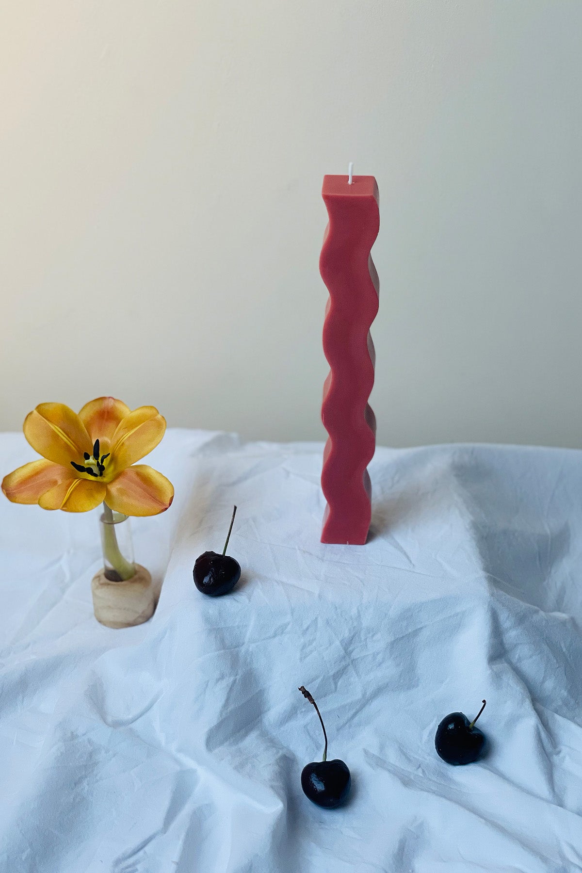 Wavy Pillar Candle