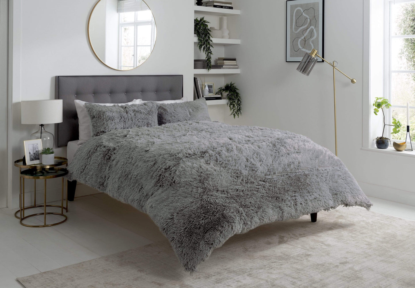 Snuggle & Cuddle Faux Fur Duvet Set for Winter Comfort Extra Soft Long Pile Bedding Available in Multiple Sizes and Elegant Colours by OLIVIA ROCCO