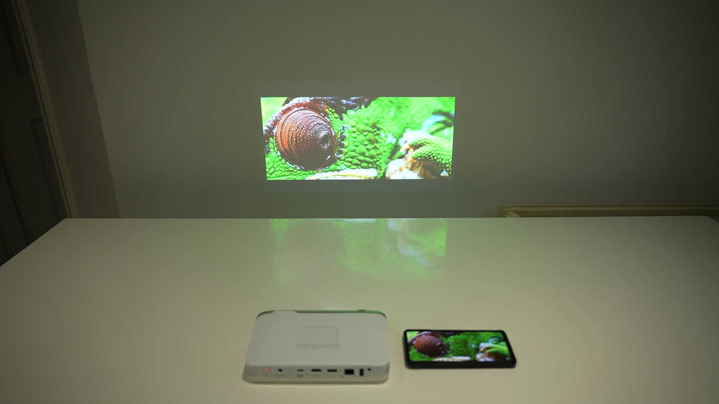 Pico Genie M550 Plus 4.0 Smart Projector (650 lms Full HD Ultra Portable)
