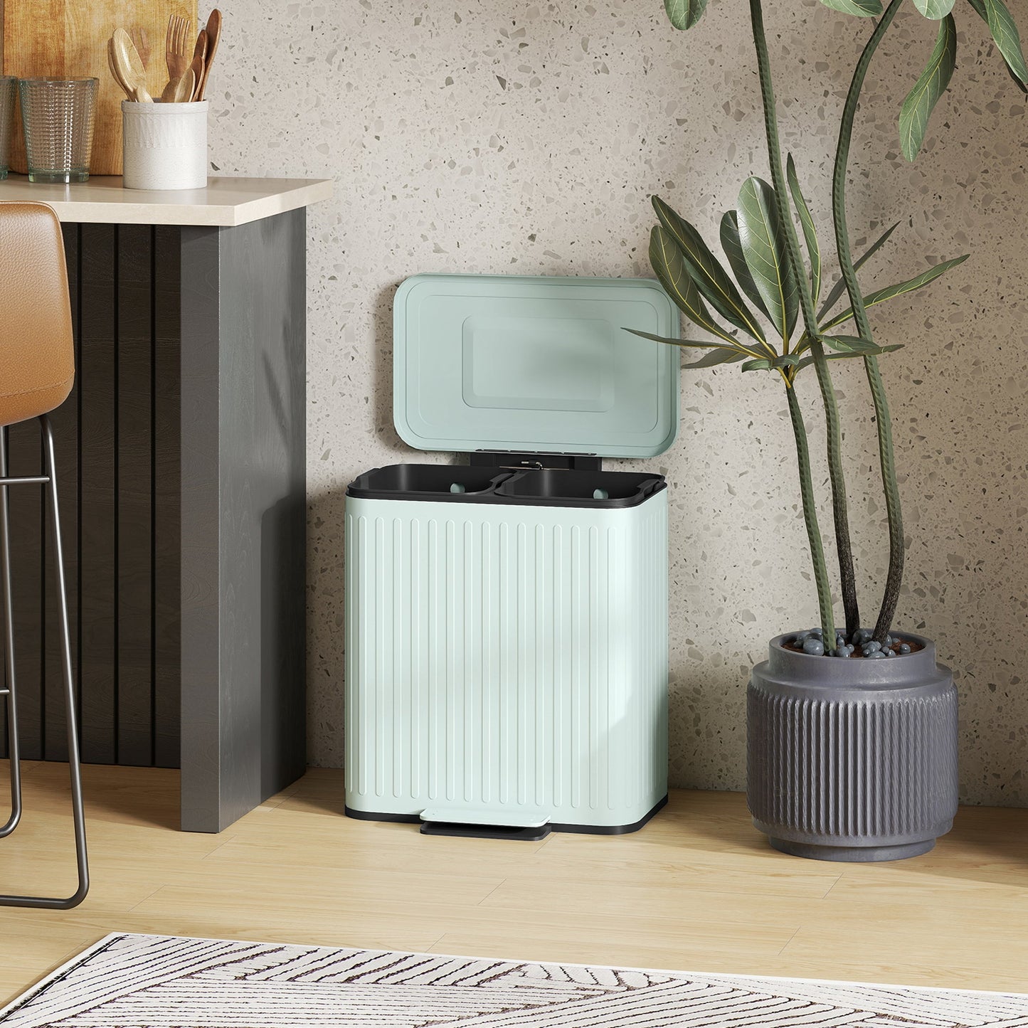 HOMCOM 40L Dual Compartment Rubbish Bin, with Soft-Close Lid - Green