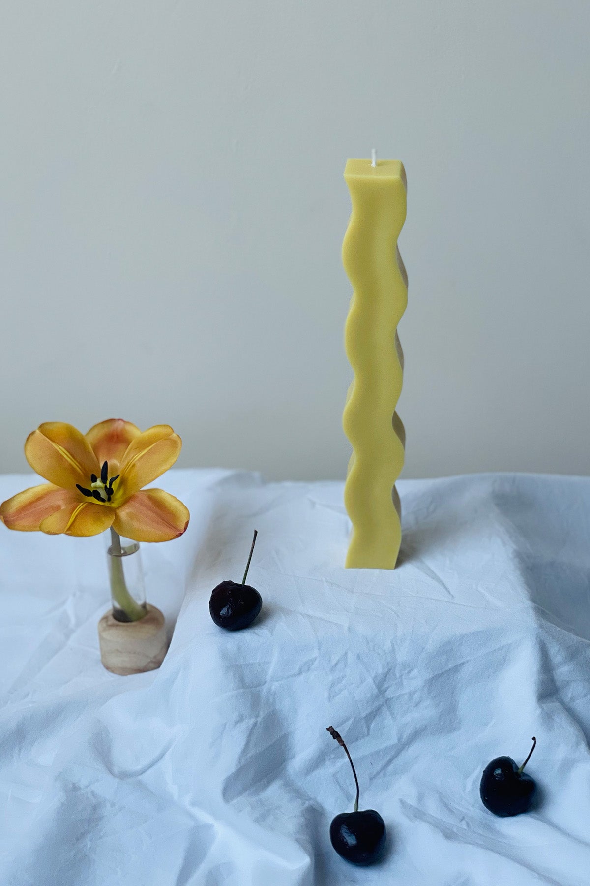Wavy Pillar Candle