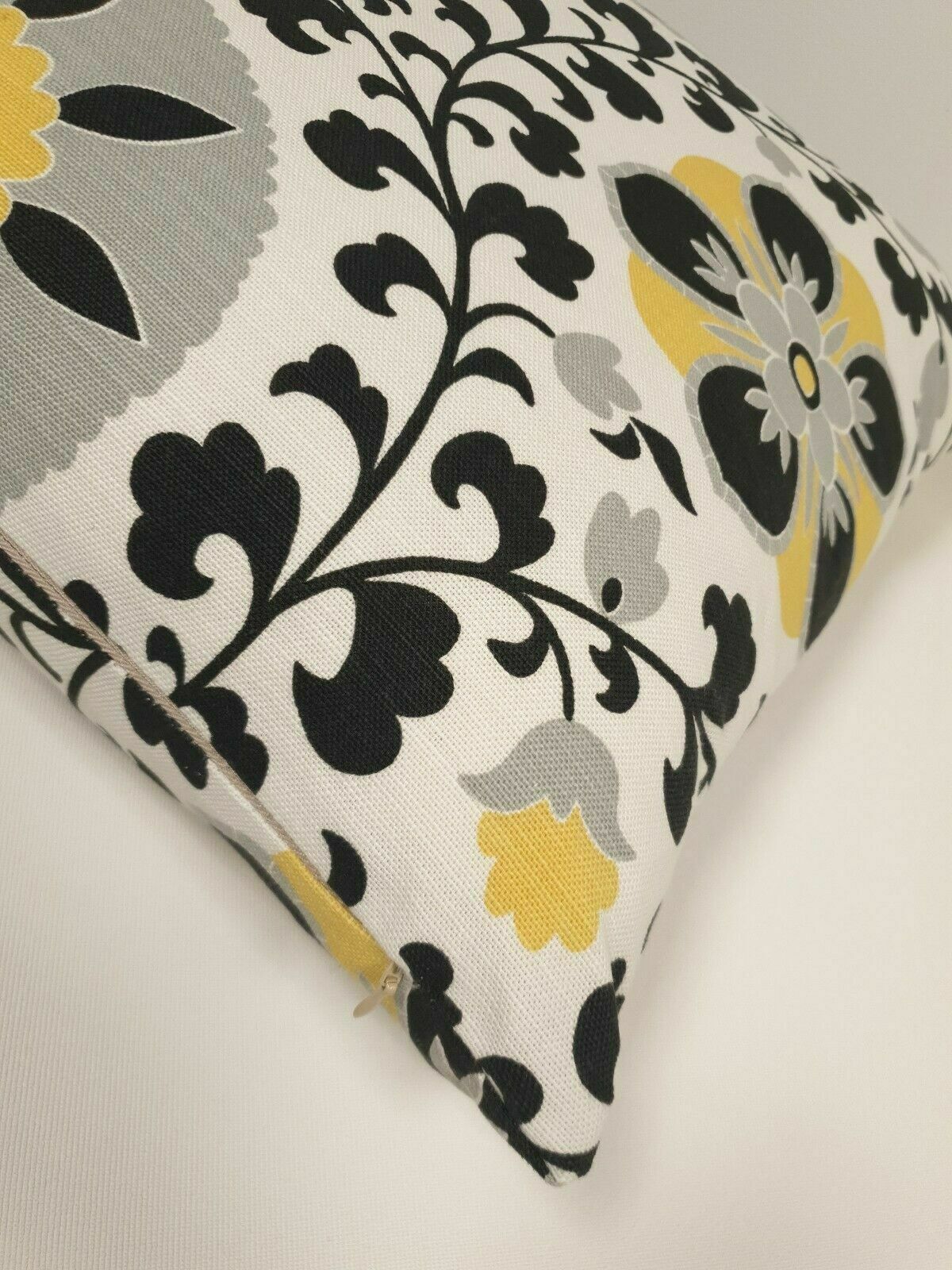 Sanderson Zahra 18" / 45cm Cushion Cover