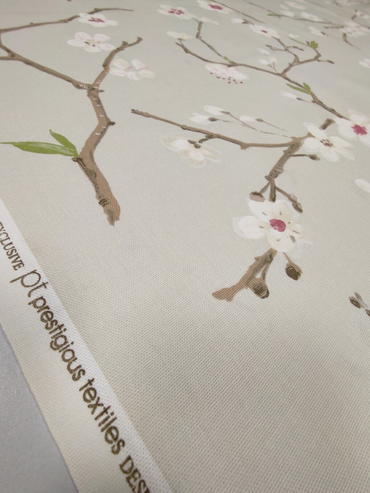 Prestigious Textiles Emi Chintz Curtain Upholstery Fabric 1.5 Metres