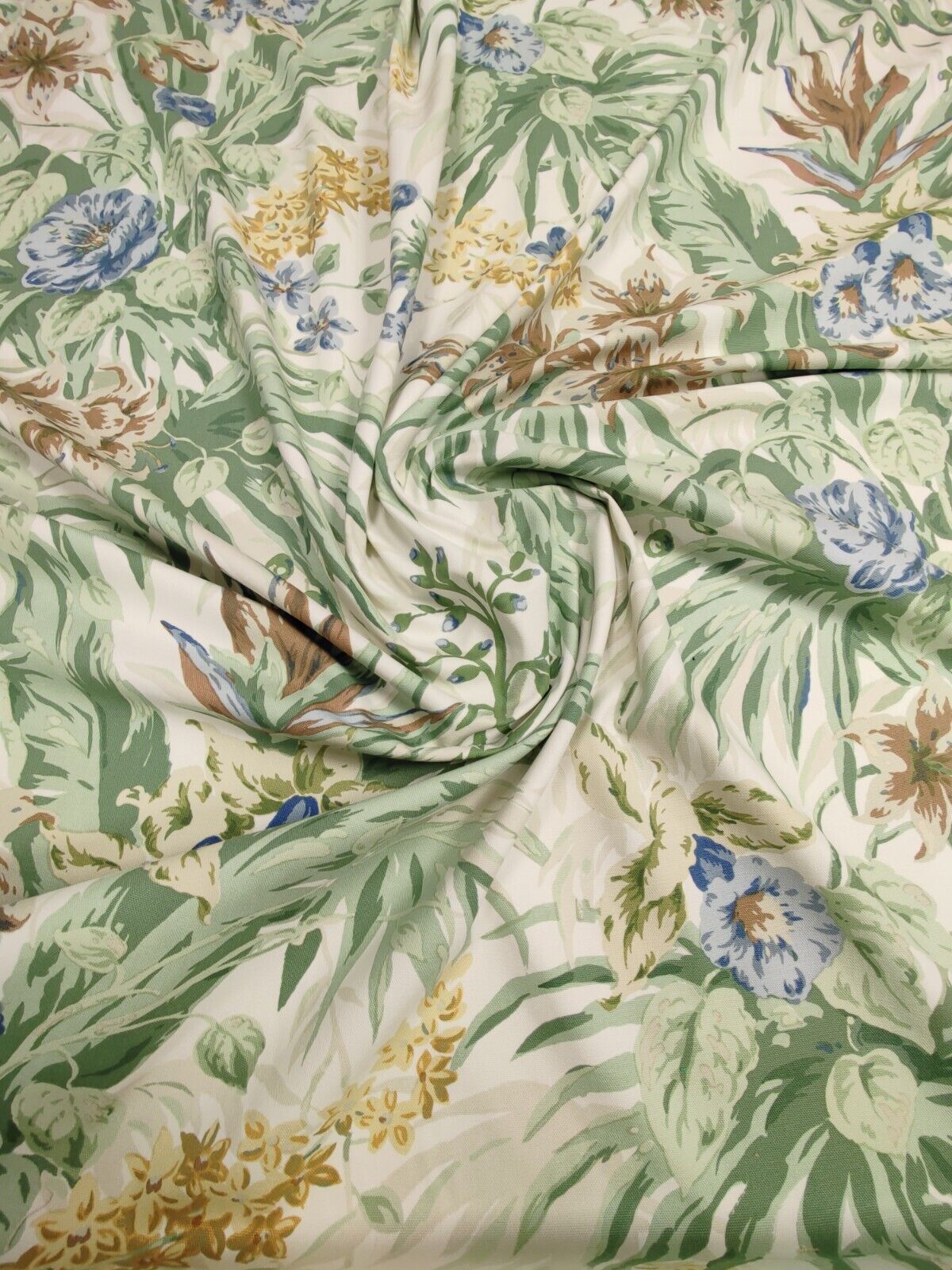 Vintage Carleton V Sumatra Curtain Upholstery Fabric By The Metre
