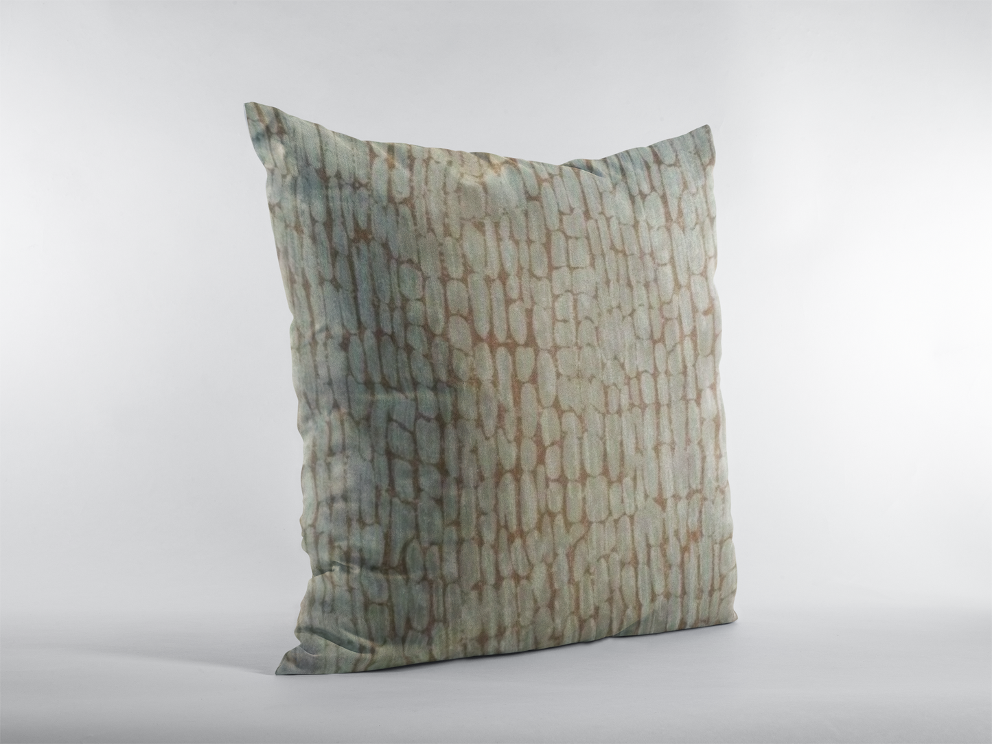 Art Of The Loom Design 1 Tigers Eye 18" / 45cm Cushion Cover