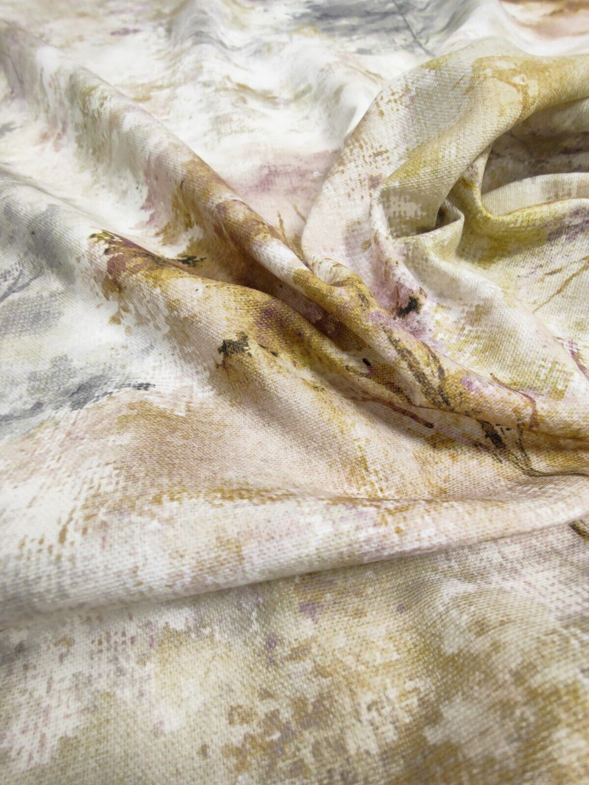 Prestigious Textiles Woodland Rosemist Curtain Upholstery Fabric 1.8 Metres